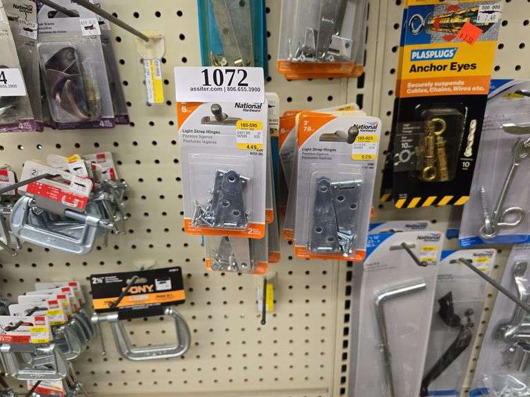 Light Strap Hinges