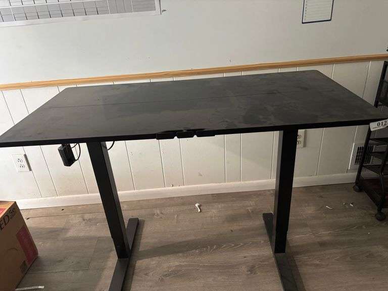 Desk/Table