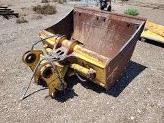 Bucket Attachment