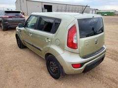 2013  Kia  Soul   Wagon 4D