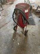 Sand blasting machine