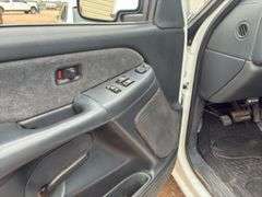 Chevy 2002  Chevrolet  Silverado 2500   Extended Cab 4D  Pickup