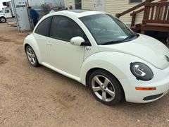 2008  Volkswagen  Volkswagen   New Beetle SE  Coupe 2D  Notchback