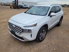 2021  Hyundai  Santa Fe SEL  SUV 4D