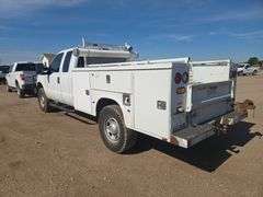 2012  Ford  F350 Super Duty Lariat  Cab/Chassis /4D  SuperCab Long Bed