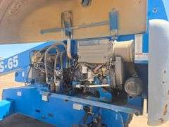 2010  Genie  S-65  Man Lift