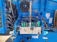 2010  Genie  S-65  Man Lift