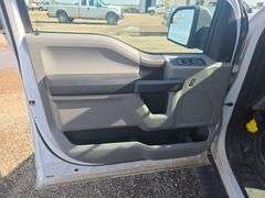 2015  Ford  F150 XLT  Super Crew 4D  XLT