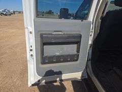 2013  Ford  F250 Super Duty   Crew Cab 4D