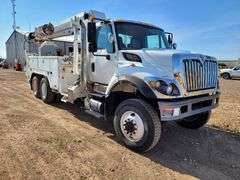 2011  International Harvester  SX525  Truck  Digger Derrick Truck