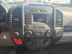 2015  Ford  F150 XLT  Super Crew 4D  XLT