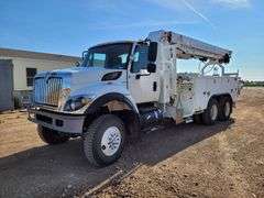 2011  International Harvester  SX525  Truck  Digger Derrick Truck