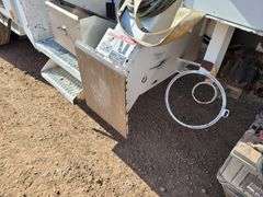 2011  International Harvester  SX525  Truck  Digger Derrick Truck