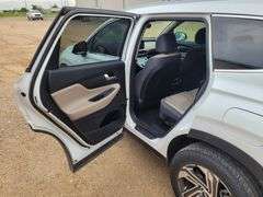 2021  Hyundai  Santa Fe SEL  SUV 4D