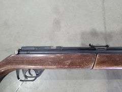 Crosman 392 .22 Cal(Pellet) Air Rifle