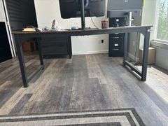 Desk/Table