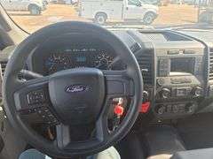2015  Ford  F150 XLT  Super Crew 4D  XLT