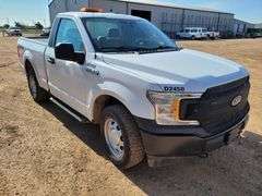 Ford  F150  Regular Cab 2D  XL 8-Ft. Bed 2WD