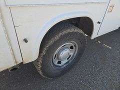 2012  Ford  F350 Super Duty Lariat  Cab/Chassis /4D  SuperCab Long Bed