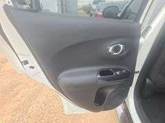 2013  Nissan  Juke Nismo / S   Hatchback 4D