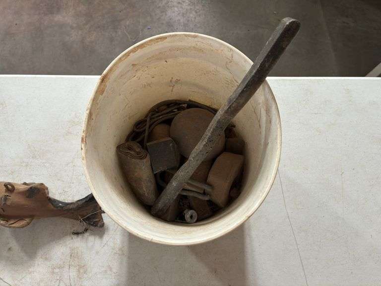 Lead Fish Weight Mold w/(4) Lead Fish and Lead Pieces in Bucket