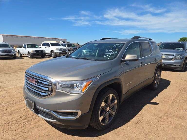 2019  GMC  Acadia SLT2  SUV 4D