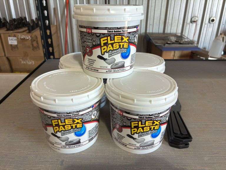 (5) 3 Lb Tubs of Flex Paste and (4) Plastic Putty Knives