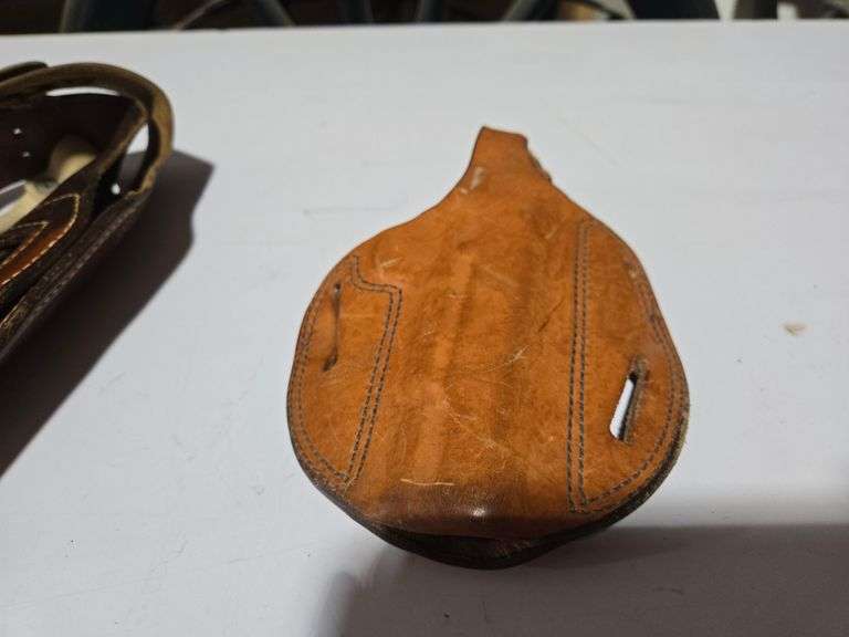 Bianchi X-15 Medium Leather Holster