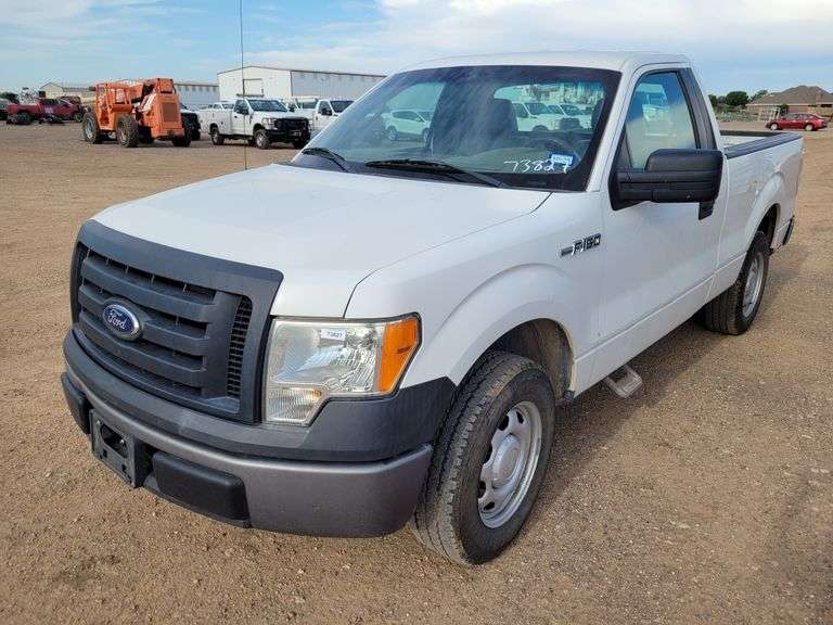 2011  Ford  F150  Regular Cab 2D  XL