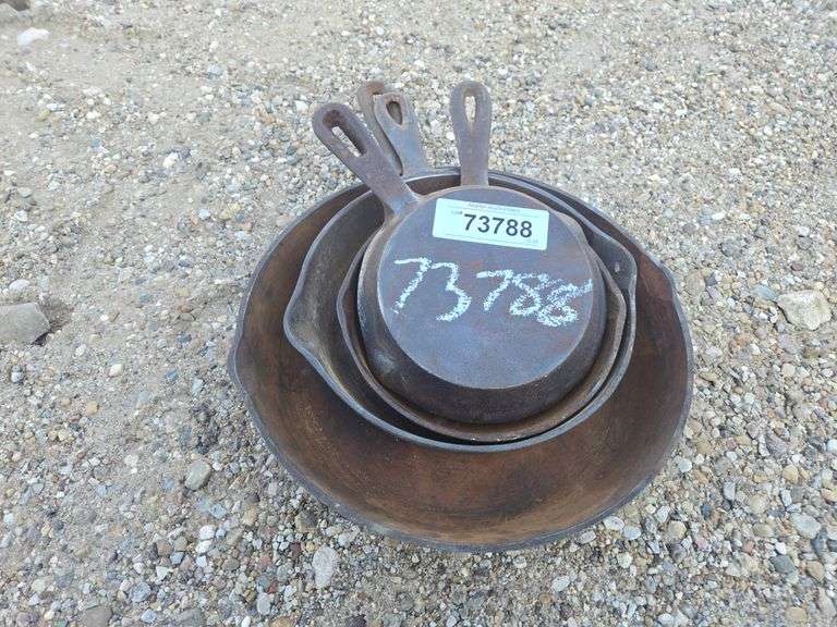 (4) Cast Iron Pans