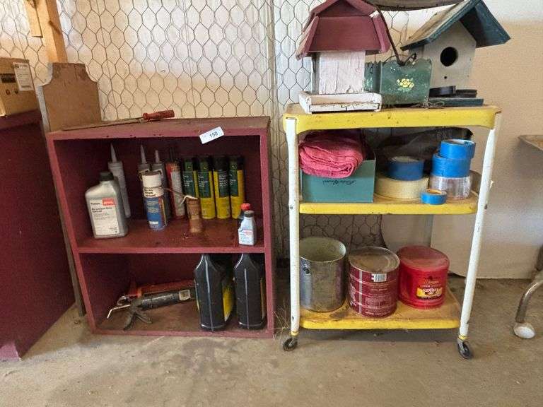 Shelfs, glue gun, silicone, bird houses