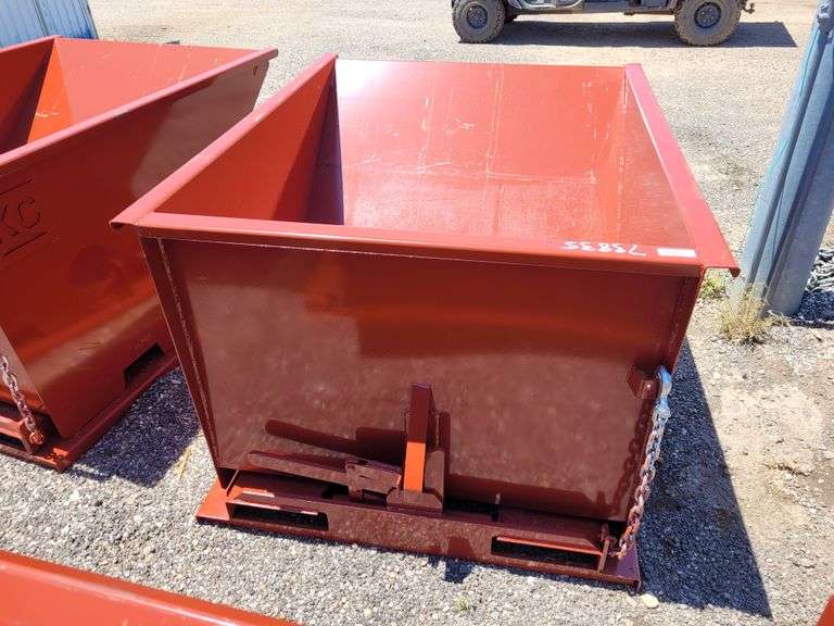 1.5 Yard Self Dumping Hopper