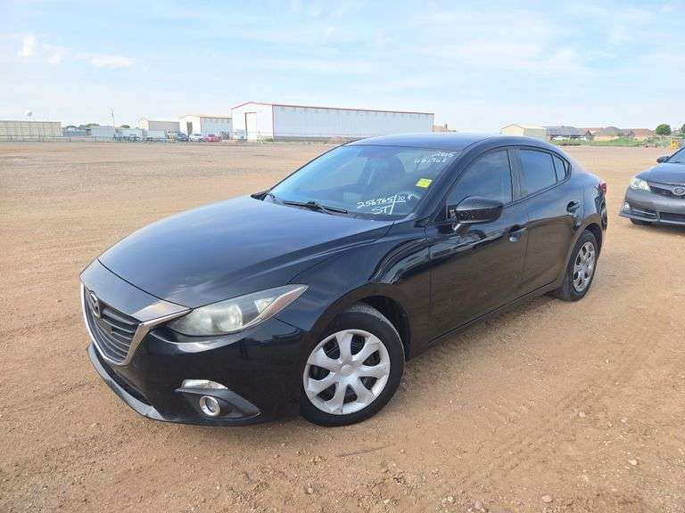 2015  Mazda  Mazda3 i Sport  Sedan 4D