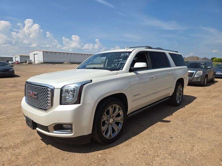 2015  GMC  Yukon XL 1500 Denali  SUV 4D