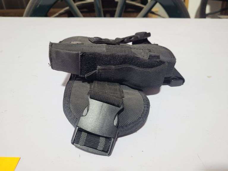 UTG Hip Mount Pistol Holster