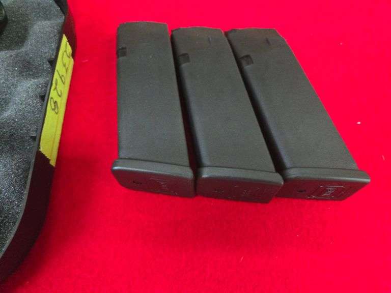 Glock  21  .45 Caliber  Pistol