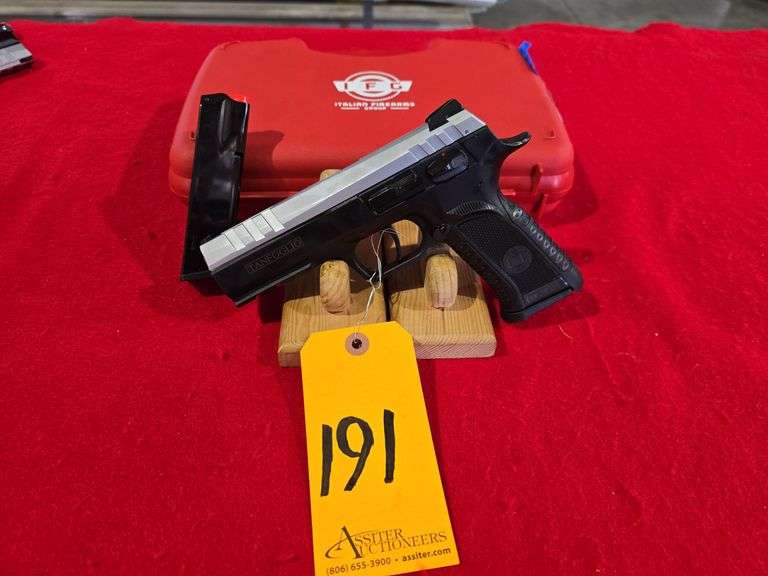 Tanfoglio Defiant Force Esse Chrome  9mm   Pistol