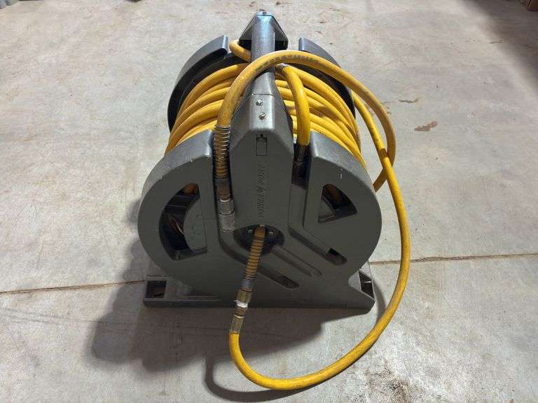 Power Port Hose Reel w/ 100’ Hose