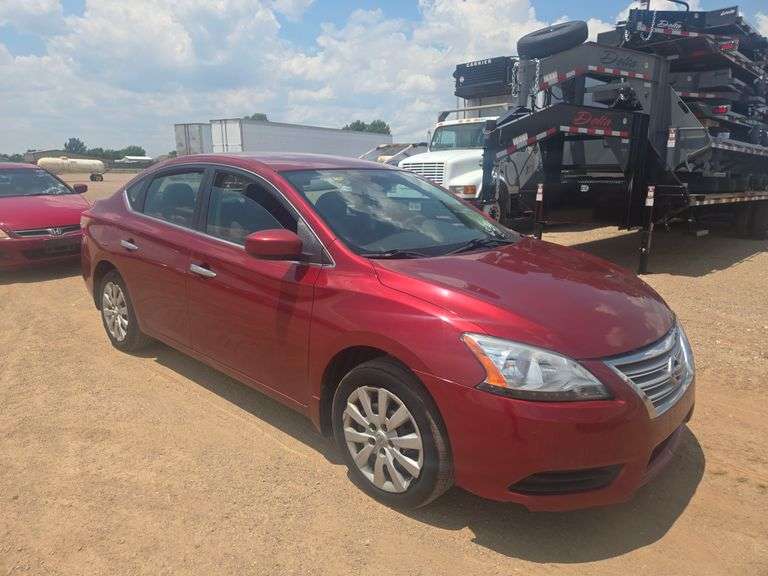 2015  Nissan  Sentra FE+S   Sedan 4D