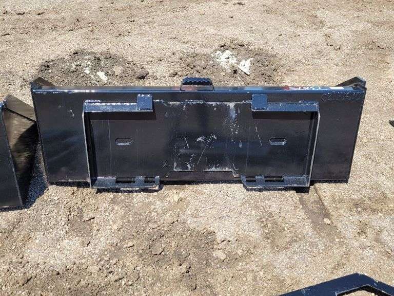 66" Skid Steer Bucket w/Blade