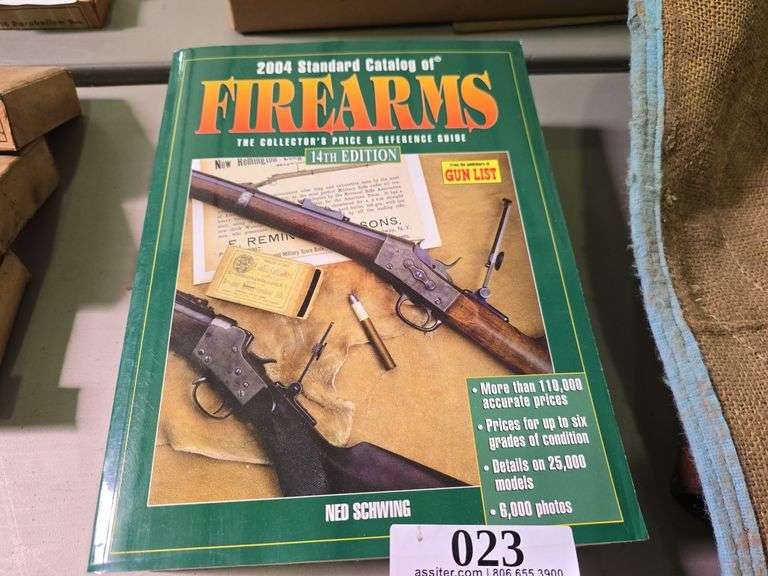 2004 Standard Catalog of Firearms