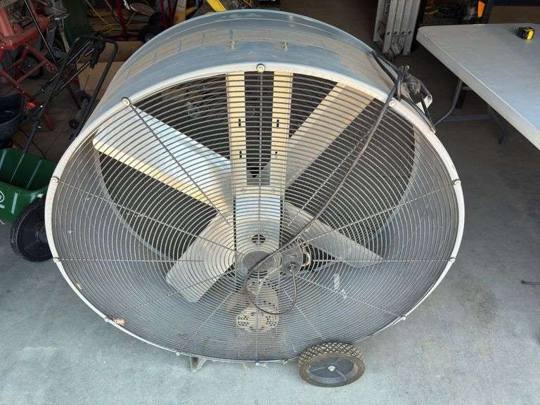 Max Air 42” Electric Fan
