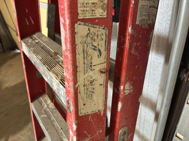 Louisville 6’ Ladder