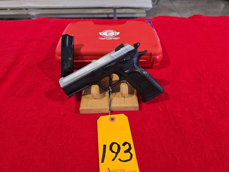Tanfoglio Defiant Force Plus Chrome  9mm   Pistol