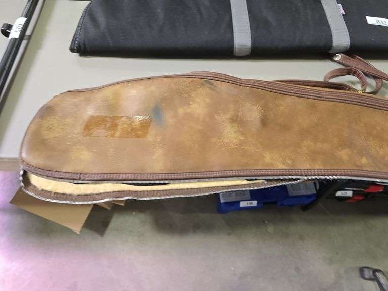 Leather Gun Case 640 Medium (42-44)