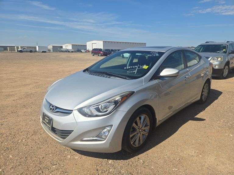 2015  Hyundai  Elantra/ SE  Sedan 4D