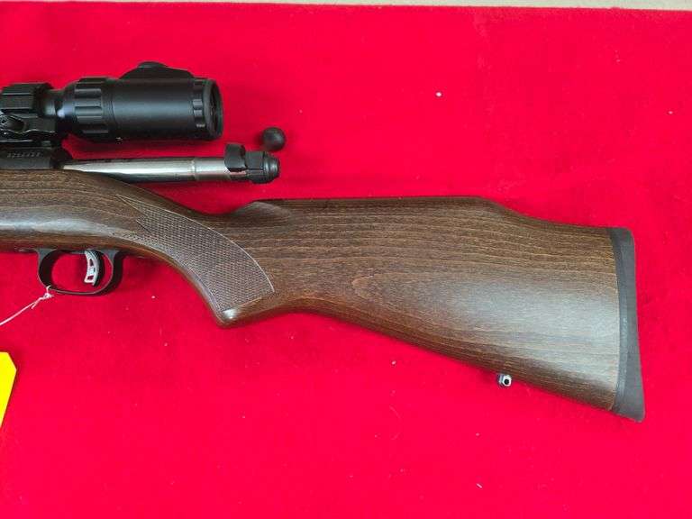 Savage  110  7mm    Rifle