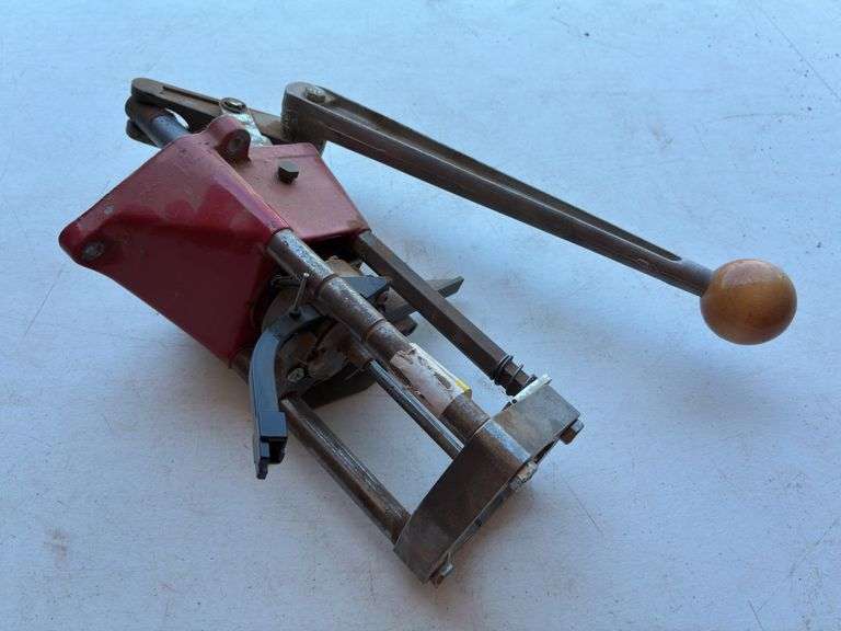 Lee Reloading Press
