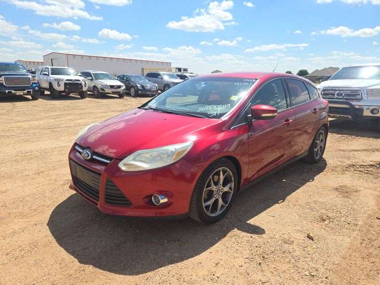 2014  Ford  Focus SE  Hatchback 4D