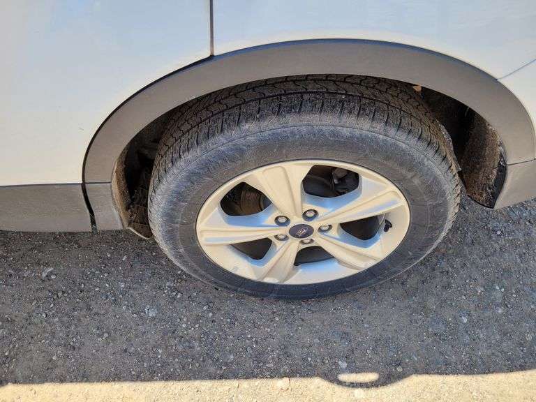 2014  Ford  Escape SE  SUV 4D